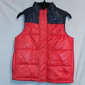 Oshkosh boys puffer vest sz 7